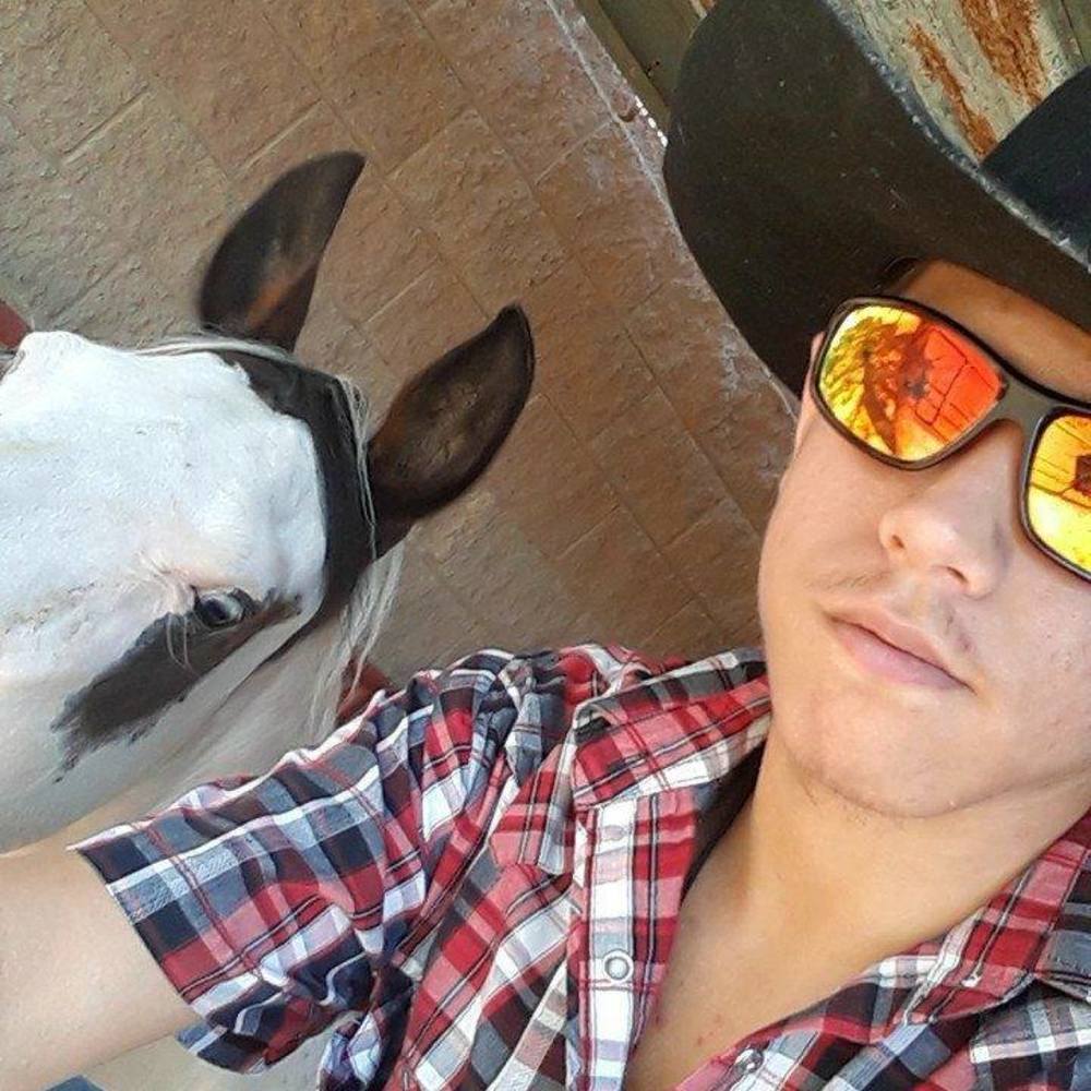 Meet your Posher, Braedon